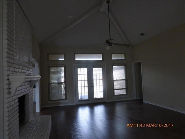 Building Photo - 3211 Foxcreek Dr