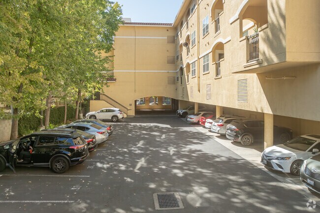 Estacionamiento - The Fremont Building