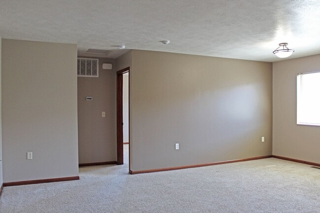 Interior Photo - Willow Creek Townhomes and Apartments