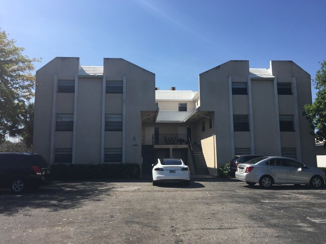 Foto del edificio - 11610 NW 39th St