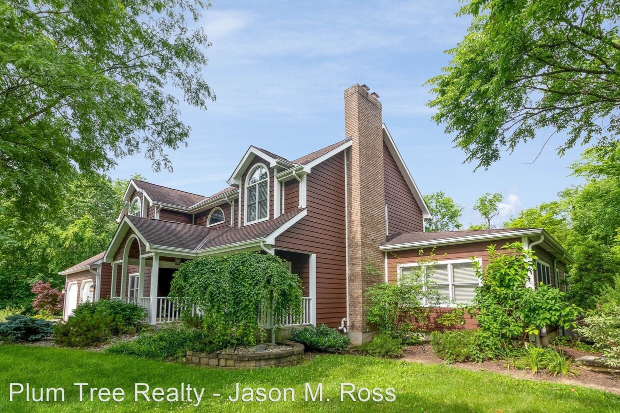 5755 Butler Warren Rd, Liberty Township, OH 45044 House Rental in