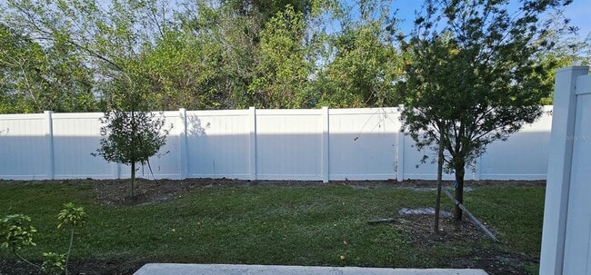 Building Photo - 5000 Revolutionary Wy