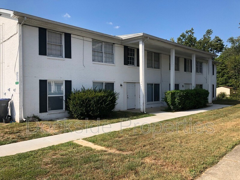 Primary Photo - 1721 Tempest Way