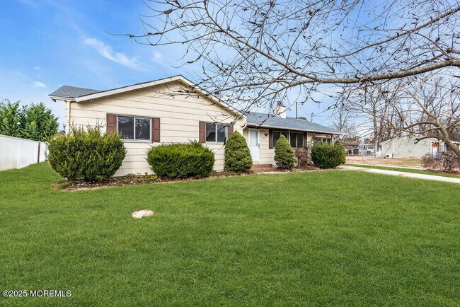 Foto del edificio - 1841 2nd Ave