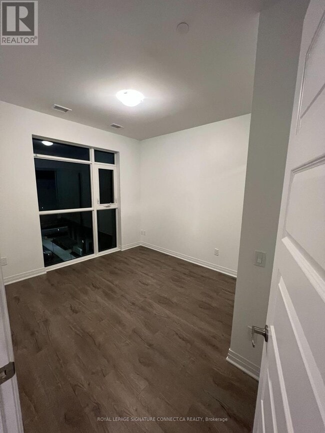 Building Photo - 460 Gordon Krantz Ave