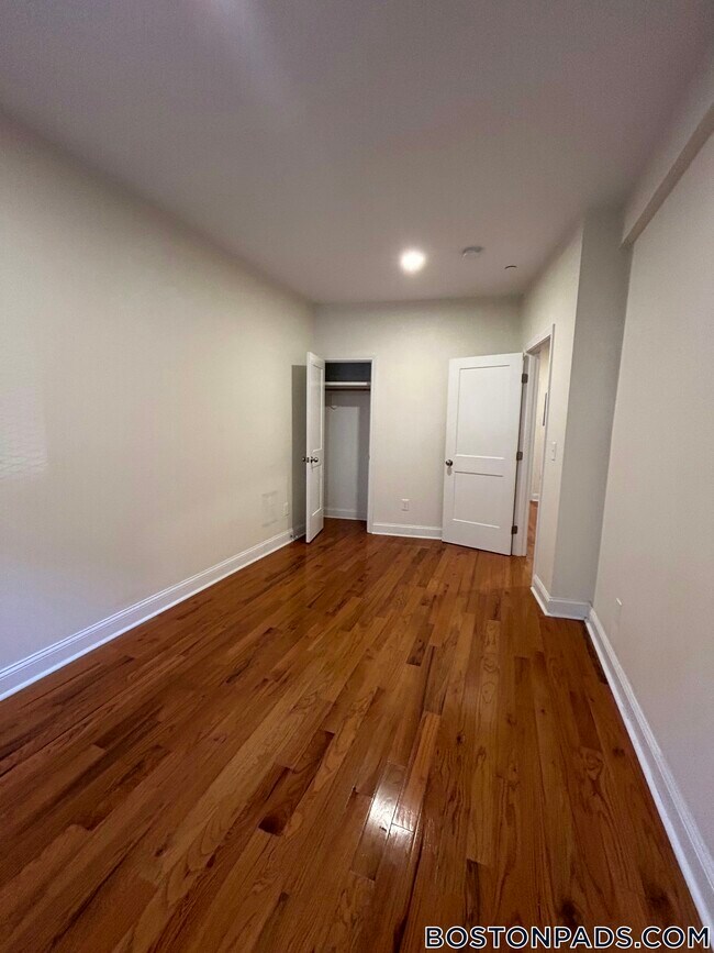 Foto del edificio - 123 Sutherland Rd