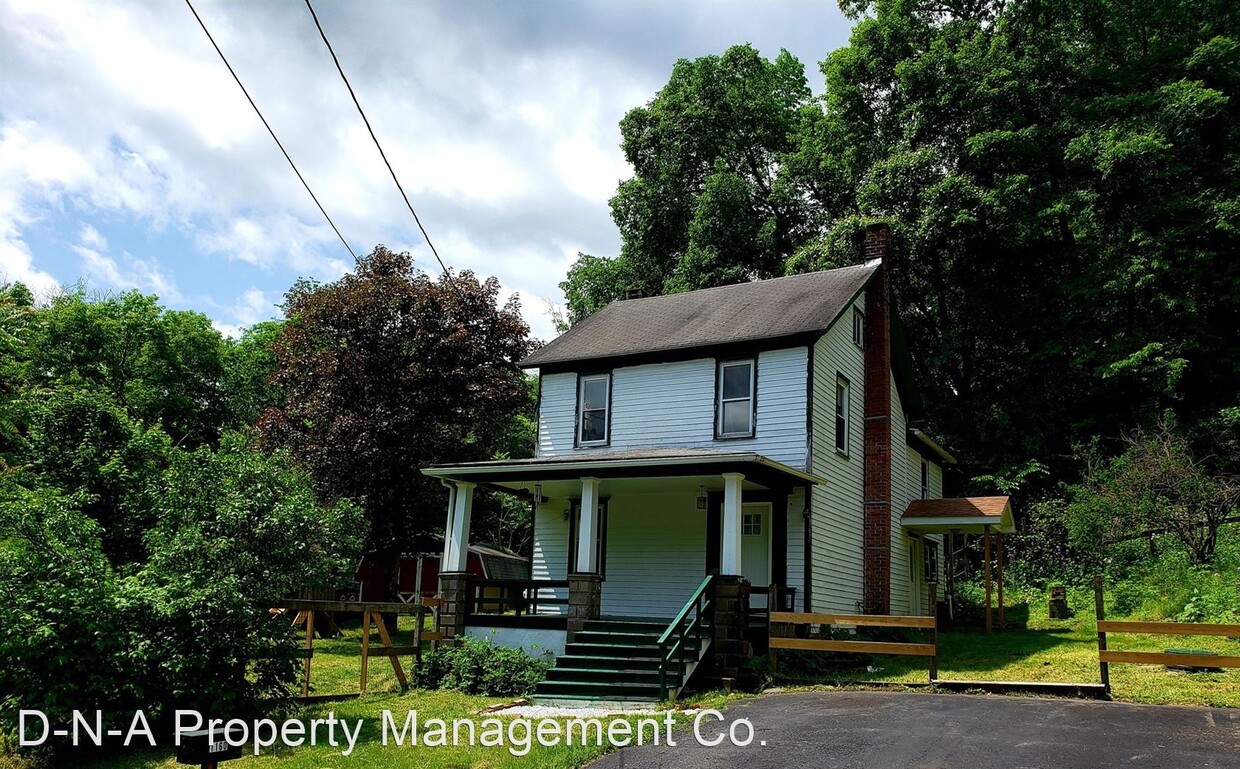 Foto principal - 4 br, 1 bath House - 1160 Hillside Drive
