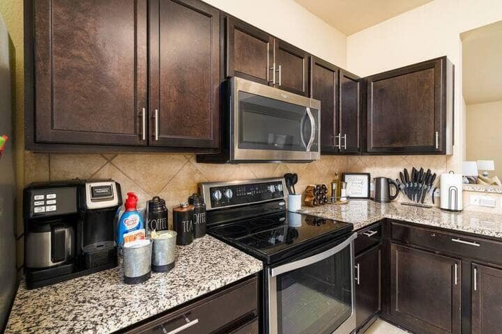 Building Photo - 15207 Wideleaf Cove