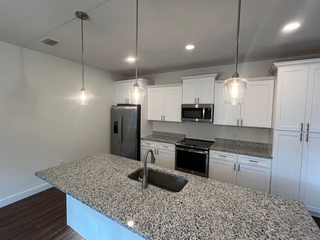 Building Photo - Charming NEW CONSTRUCTION  3-Bedroom Energ...