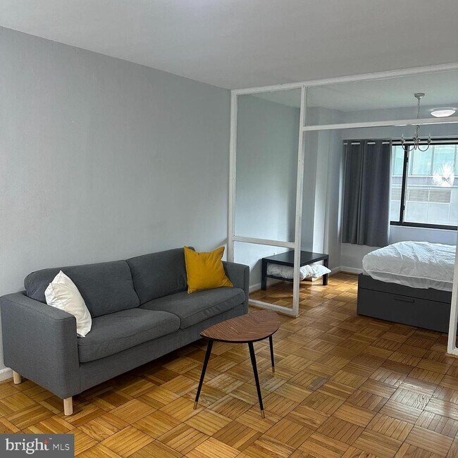 Foto del edificio - 2141 I St NW