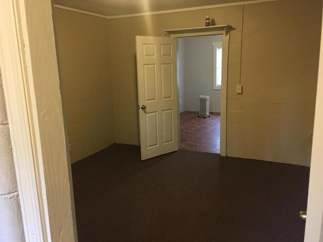 Building Photo - 206B Smith Street