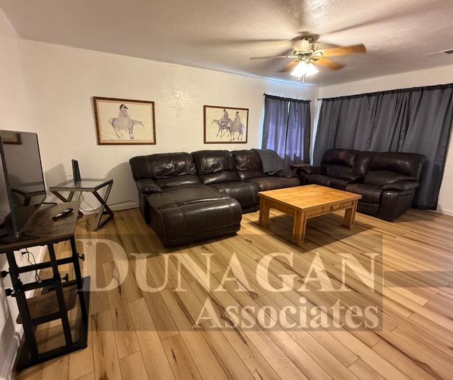 Foto del edificio - Partially Furnished 2 Bedroom