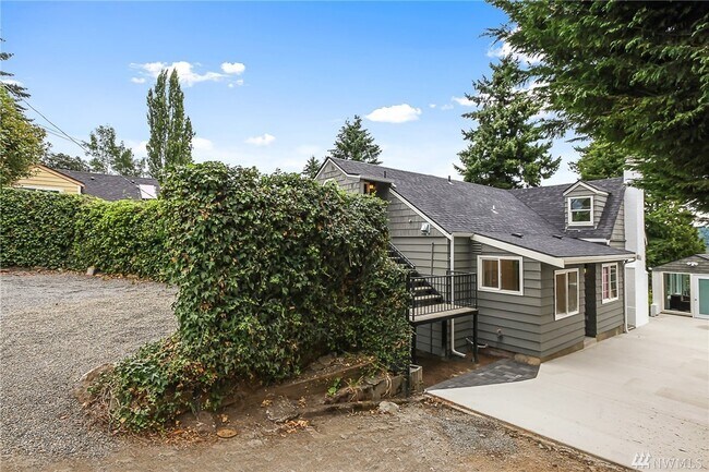 Building Photo - 12334 Sand Point Way NE