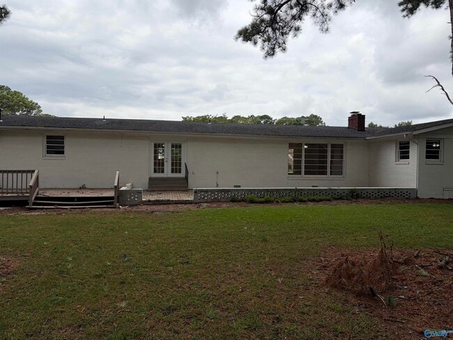 Building Photo - 8009 Whitesburg Dr