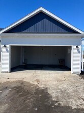 Building Photo - 310 Toronto Dr