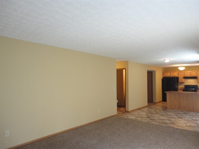 Building Photo - 2356 Maribeth Pl