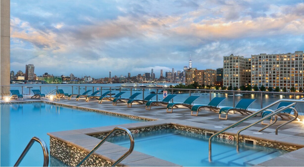 Foto principal - 810 Harbor Blvd