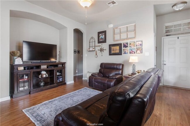 Building Photo - 15416 Baker Meadow Loop