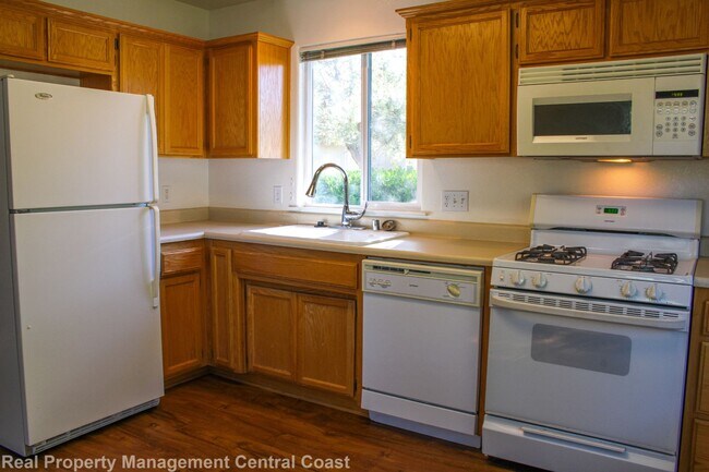 Foto del edificio - Quaint Atascadero Home in 55+ Community - ...