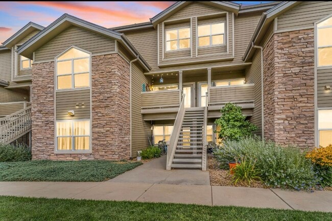 Building Photo - 3231 S Waco Ct