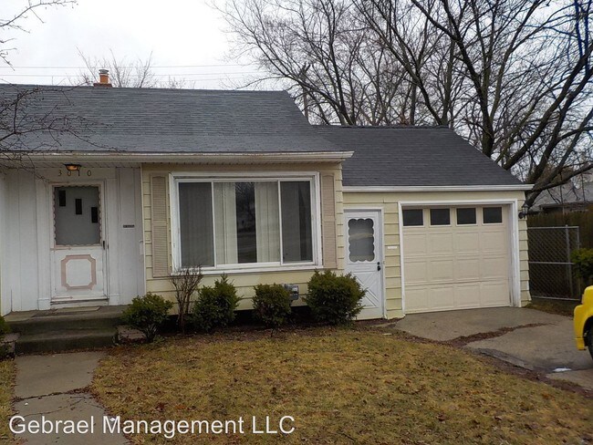 Building Photo - 2 br, 1 bath House - 3010 Beecher Rd