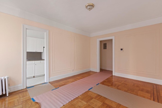 Foto del edificio - 4861 Broadway