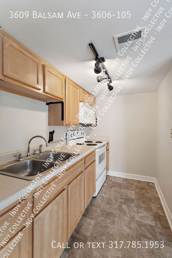 Building Photo - 3609 Balsam Ave