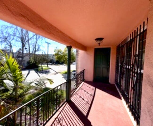 Photo - 6089 Cashio St House