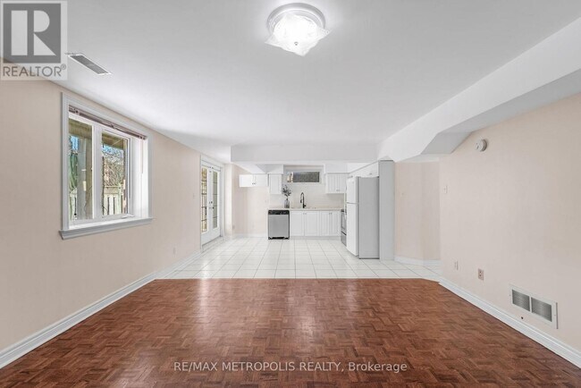 Building Photo - 1800 Holbrook Ct