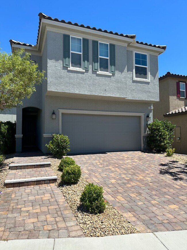 Building Photo - Great Southwest Mountains Edge 2 story home