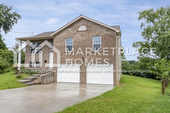 Building Photo - 3518 Alpha Ct