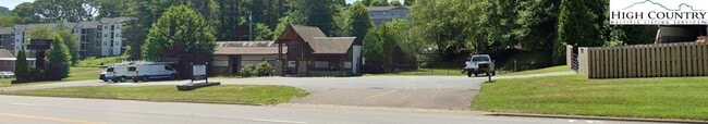 Building Photo - 1846 U.S. Hwy 421 S