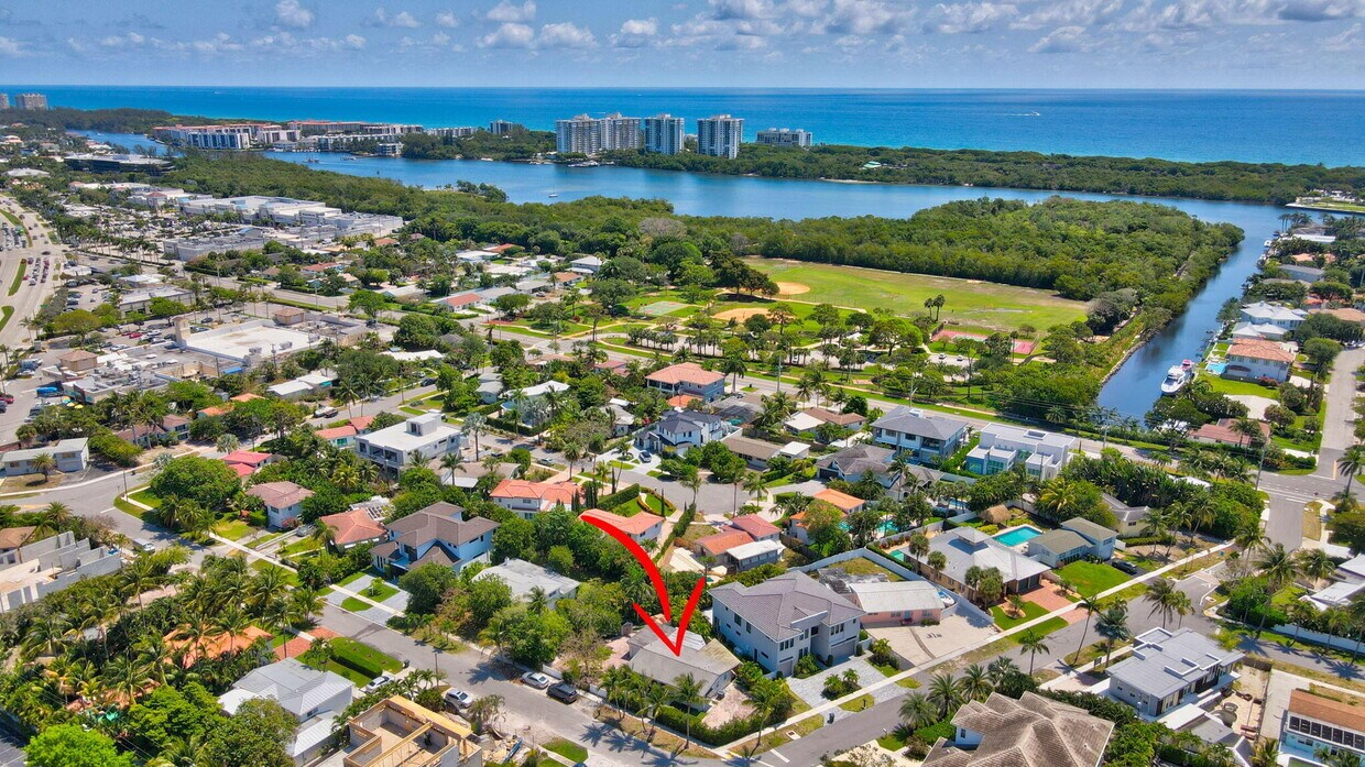 Foto principal - 1400 NE 4th Ave