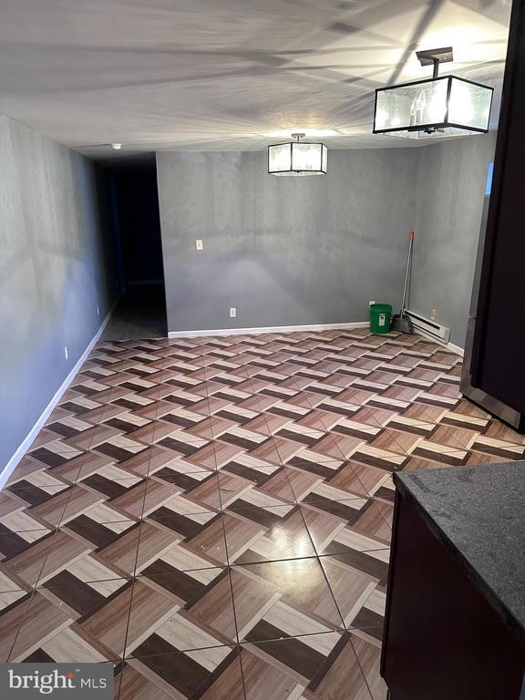 Building Photo - 7000 Forrest Ave