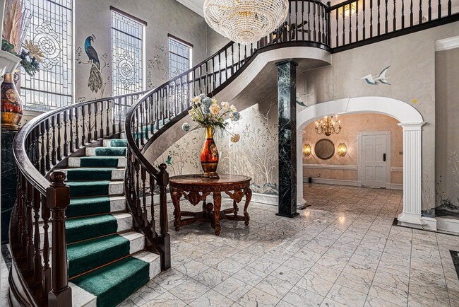 Foto del edificio - 7415 Naremore Dr