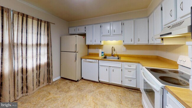 Foto del edificio - 6103 Ronna Cir