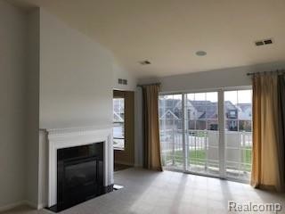 Foto del edificio - 40419 Blythefield Ln