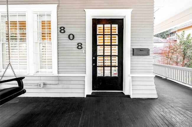 Foto del edificio - 808 Woodrow St