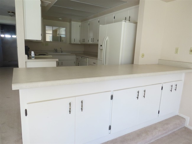 Building Photo - 1440 E Laguna Pl