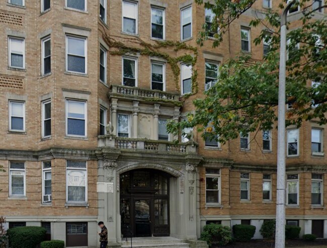 Building Photo - 1334 Commonwealth Ave