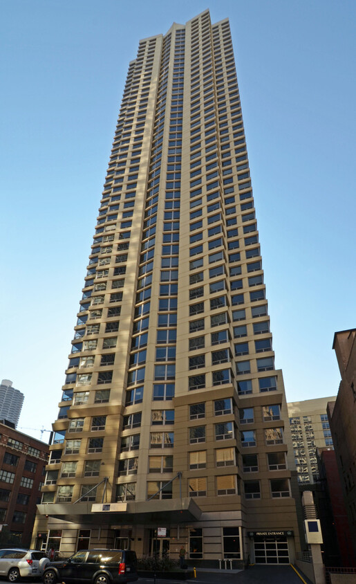 Foto principal - 440 N Wabash Ave