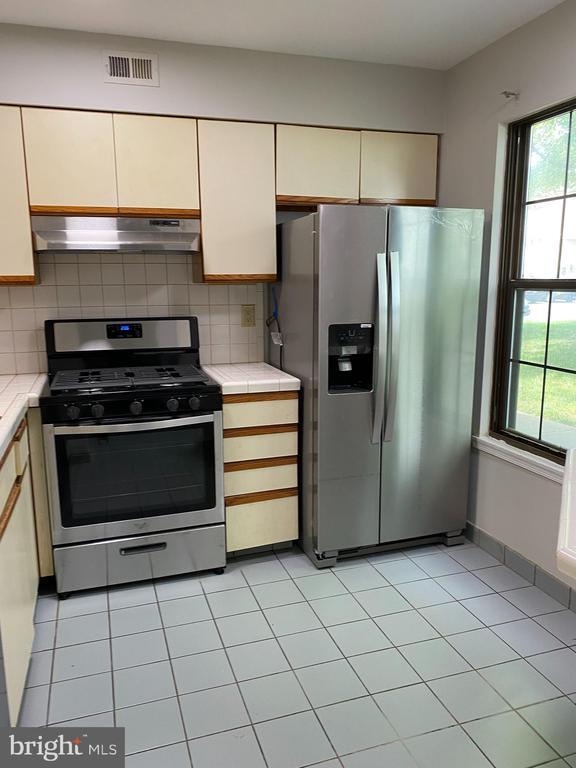 Building Photo - 157 Bradford Ct