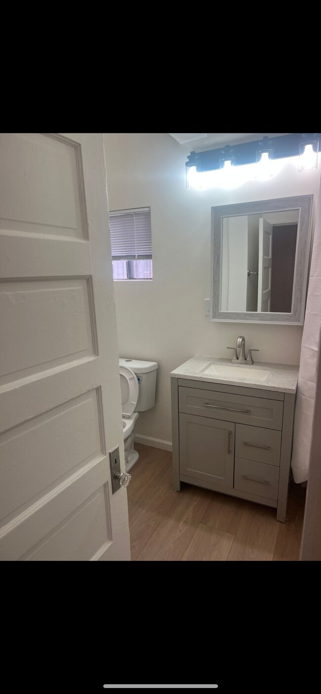 Foto del edificio - 137 E 31st St