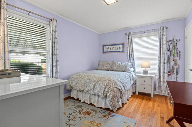 Foto del edificio - 2666 Porter Pl