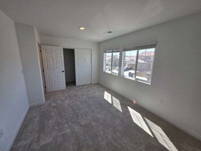 Foto del edificio - 12663 Snowy Owl Wy