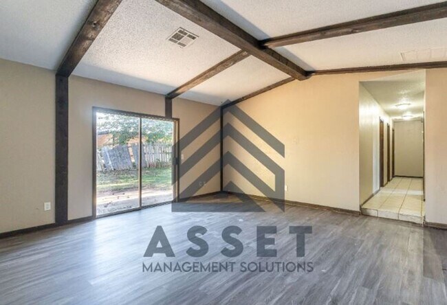 Building Photo - RENT TO OWN & FOR LEASE – OKC, OK