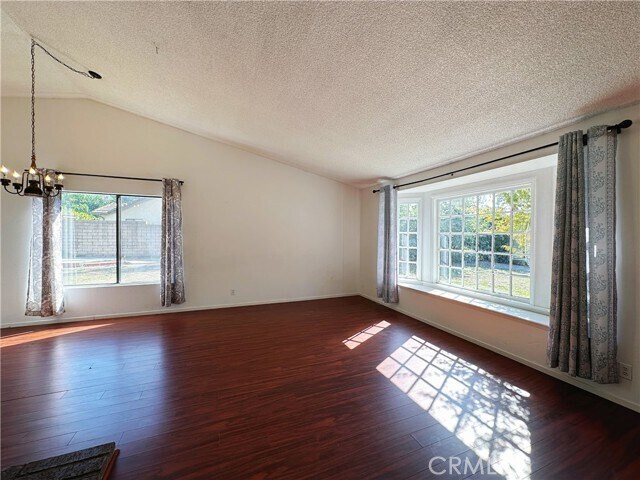 Foto del edificio - 2112 Arcdale Ave