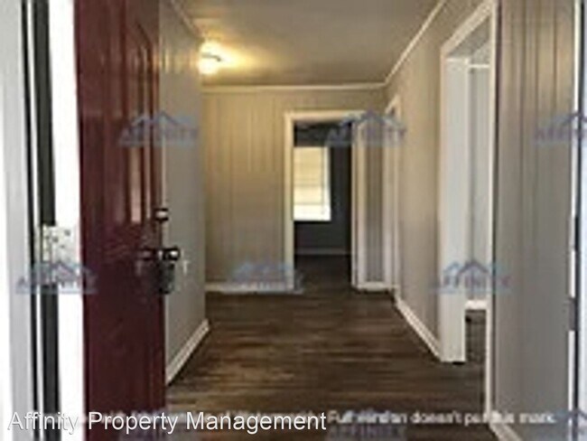 Foto del edificio - 3 br, 1 bath House - 130 Smith Road