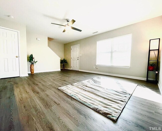 Foto del edificio - Comfortable 3BD, 2.5BA Raleigh Home with a...