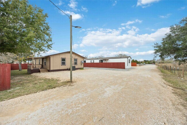 Building Photo - 3001 FM 360 Rd